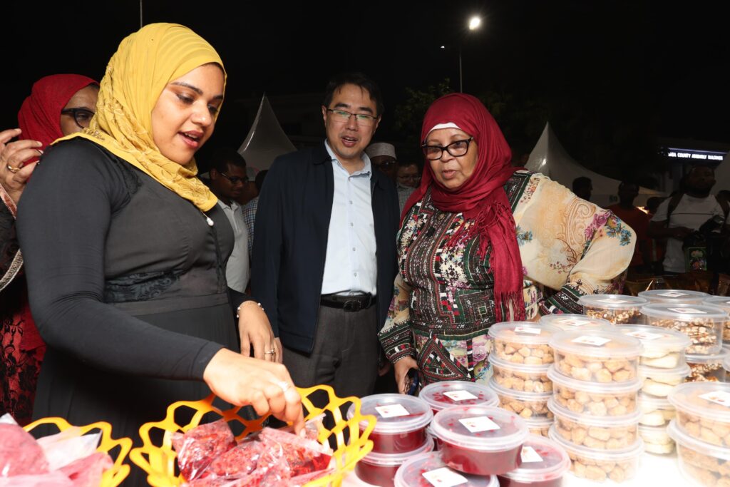 Chinese Embassy Delegation