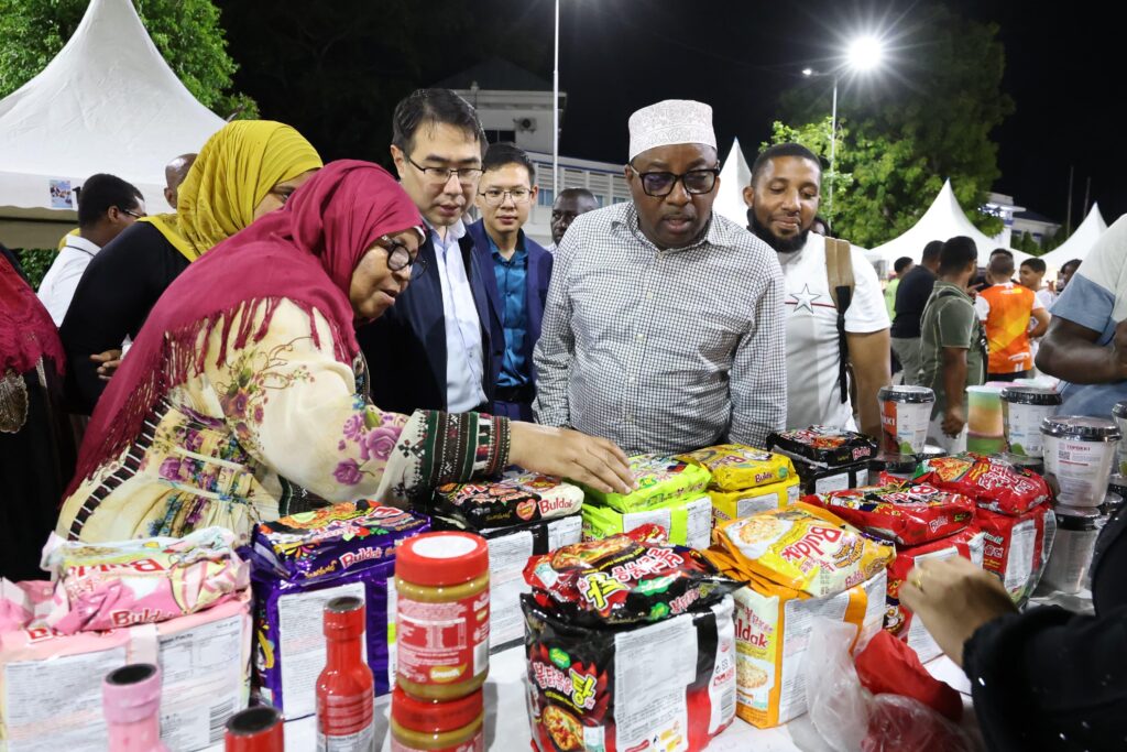 Chinese Embassy Delegation